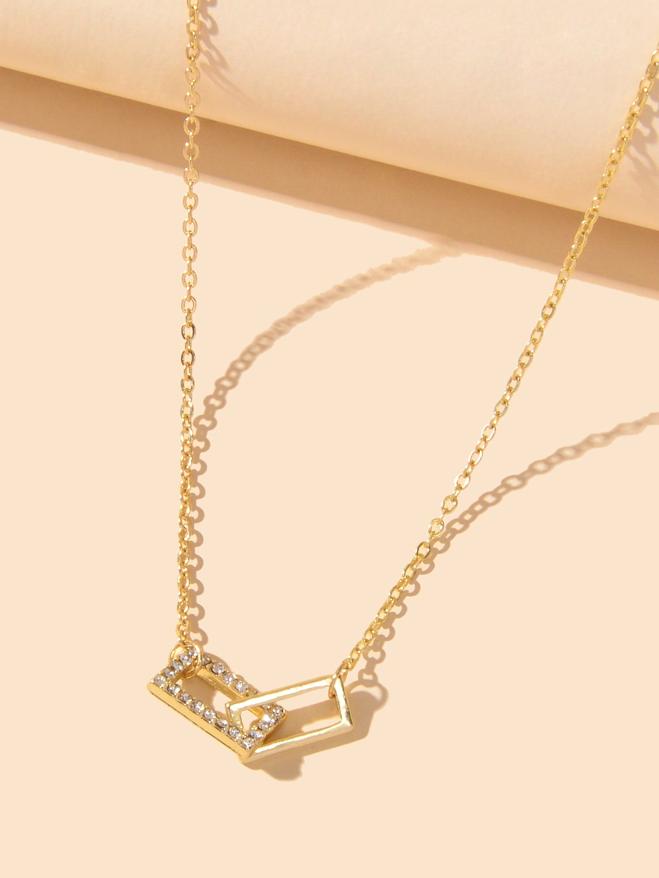 Charming Jewelry Gold Chain Crystal Square Decor Good Quality Pendant Necklace-1