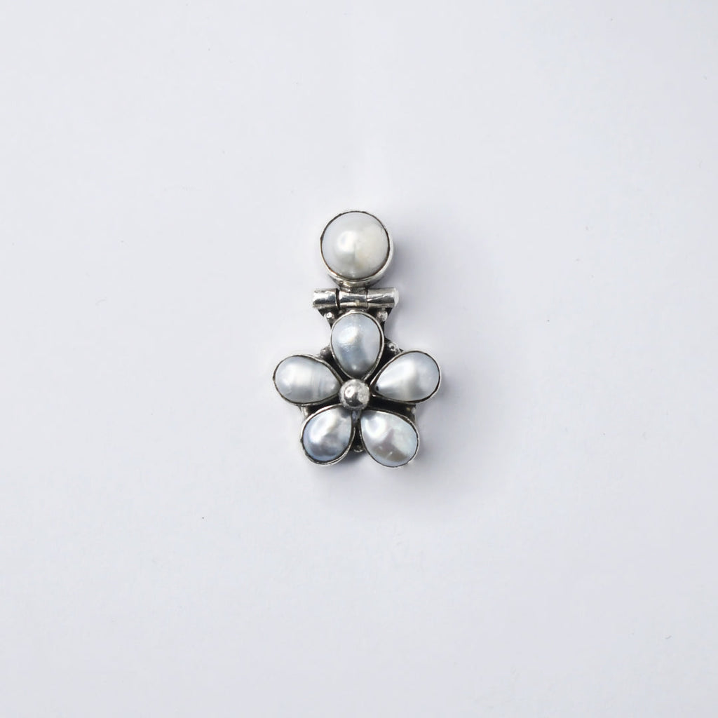 Floral Pearl Pendant-2