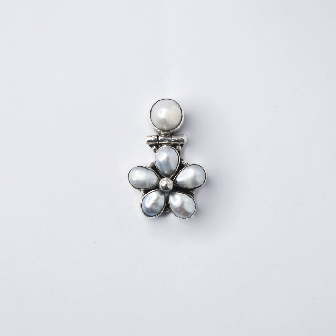 Floral Pearl Pendant-2